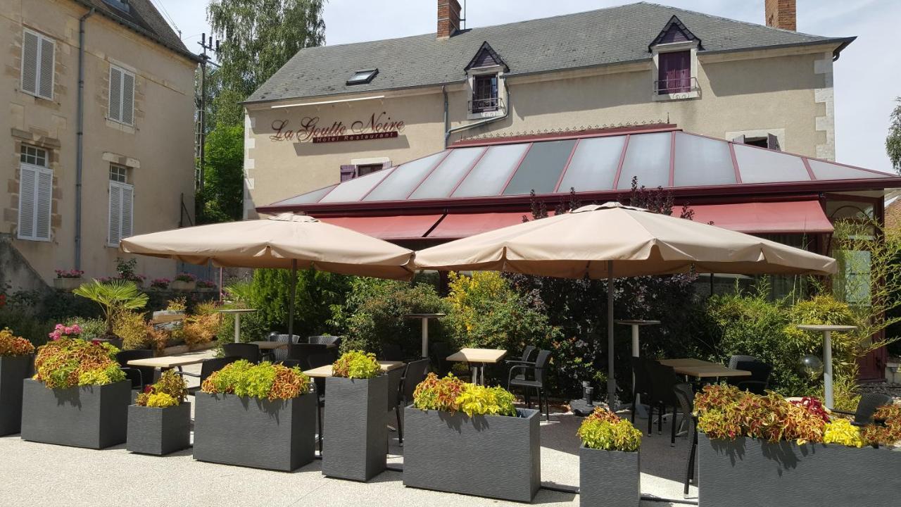 Hotel Restaurant La Goutte Noire Châteaumeillant Exteriör bild